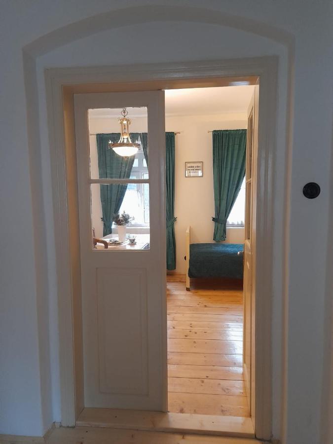 Zlata Leta - Apartmanovy Dum Яхимов Экстерьер фото