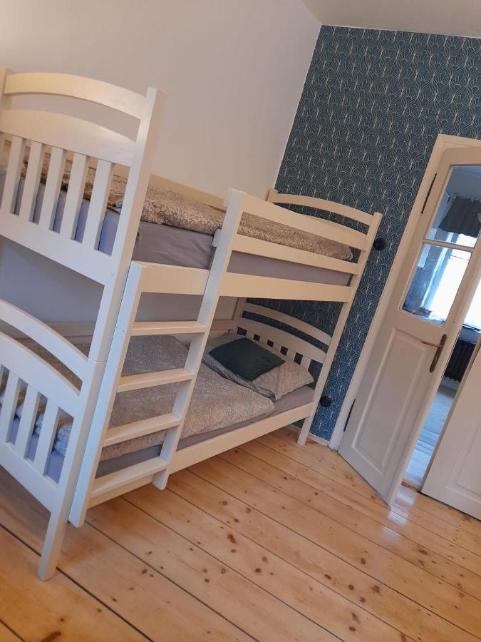 Zlata Leta - Apartmanovy Dum Яхимов Экстерьер фото